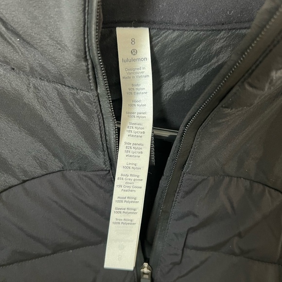 Lululemon jacket - Picture 3 of 3
